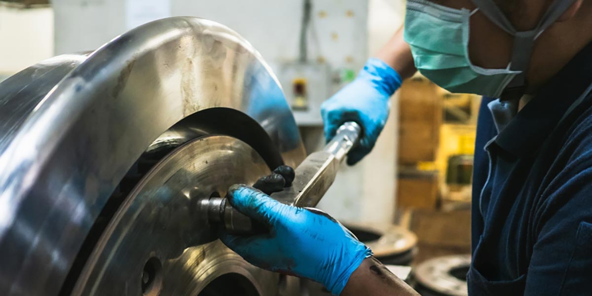 トルクレンチによる増し締め作業チェックのイメージ画像